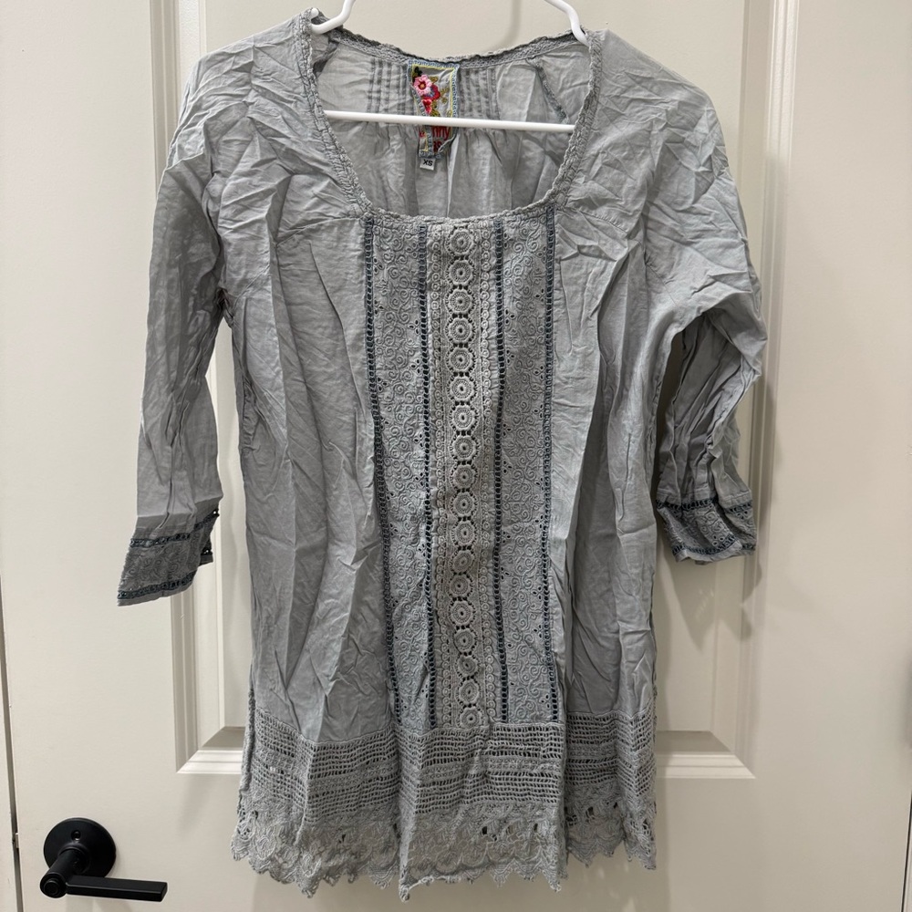 Johnny Was Embroidered Olive Green Top XS Boho Silk Blend Lace Tunic Spring